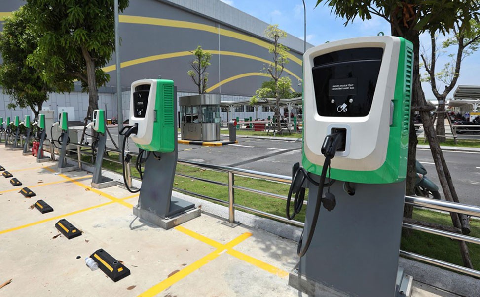 汽車(chē)充電樁智能化發(fā)展行業(yè)推動(dòng)